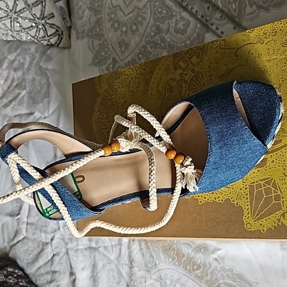 Brand New Mix No 6 Wedges - Picture 2 of 5